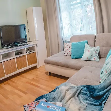 Daire Olimpijski Apartament Wysoki Na 3,5m Z Antresola Kolobrzeg